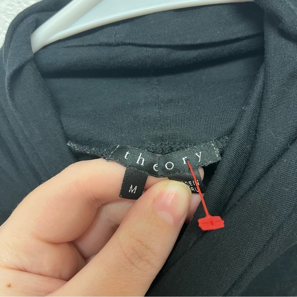 Theory Color Block High Neck Sleeveless Blouse Tank size Medium - Picture 2 of 5